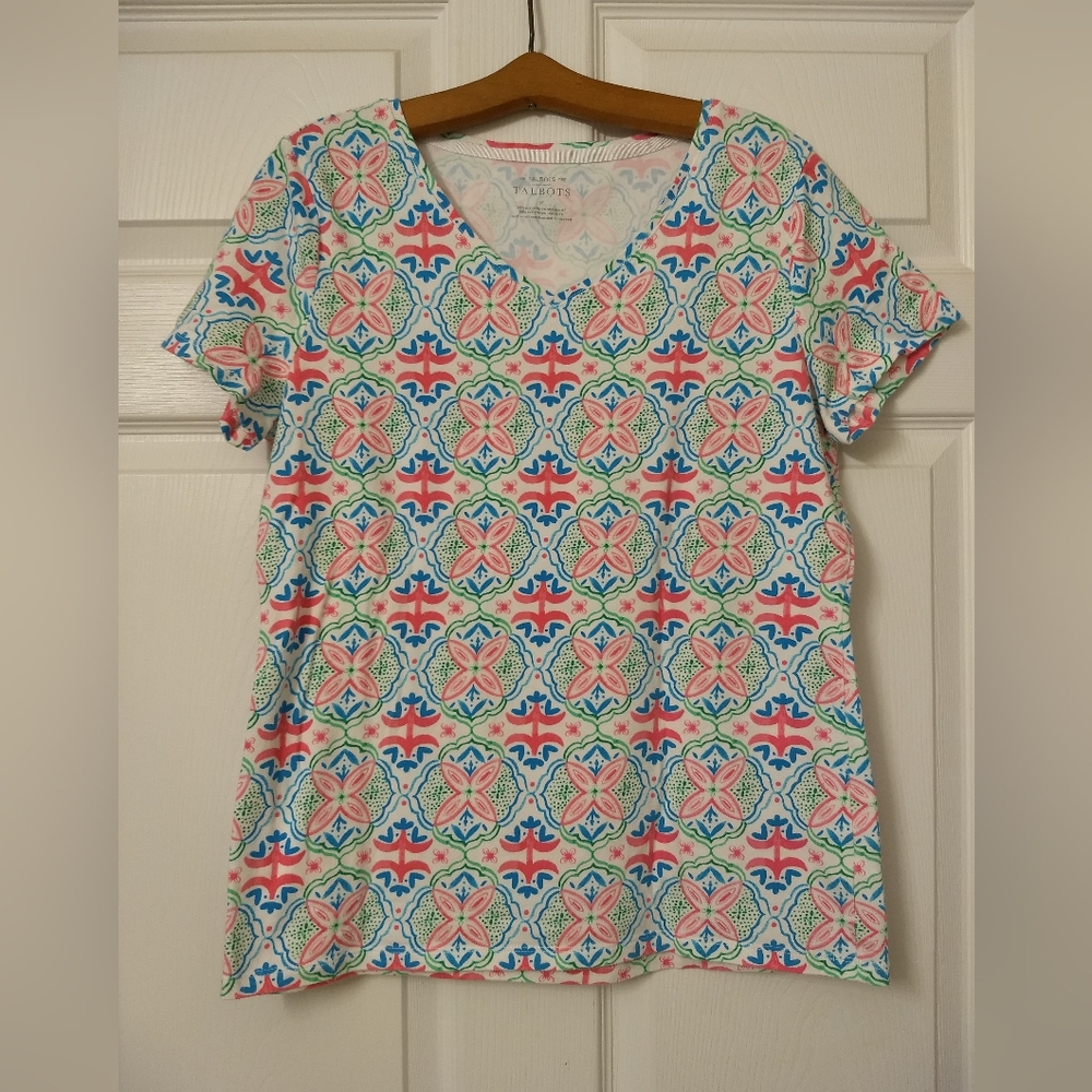 Talbots Tee size M